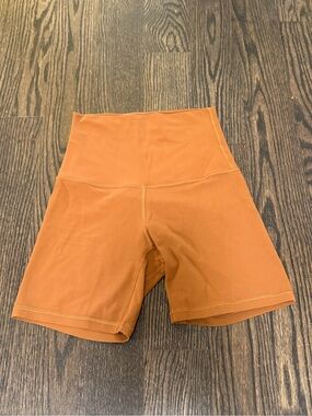 Lululemon high waisted align short in Rust Orange